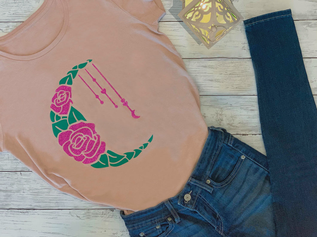 Flowery Crescent T-shirt